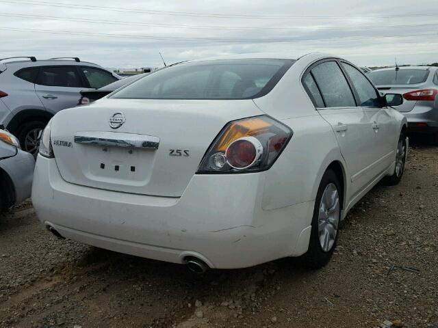 1N4AL2AP7AN456235 - 2010 NISSAN ALTIMA BAS WHITE photo 4