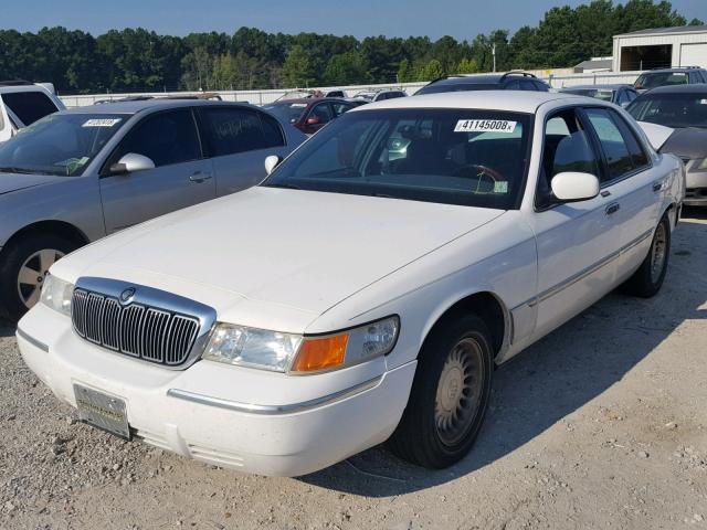 2MEFM75W8WX642463 - 1998 MERCURY GRAND MARQ WHITE photo 2