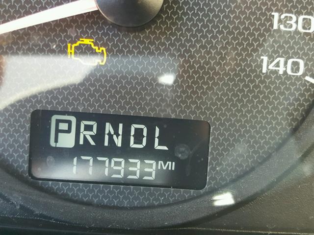 1G1ZT52815F259141 - 2005 CHEVROLET MALIBU LS WHITE photo 8