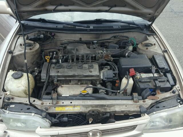 2T1BB02E5TC168304 - 1996 TOYOTA COROLLA DX CREAM photo 7