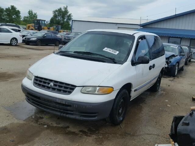 2C4GJ25G3YR847271 - 2000 CHRYSLER VOYAGER WHITE photo 2