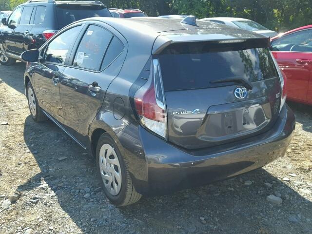 JTDKDTB30G1130838 - 2016 TOYOTA PRIUS C SILVER photo 3