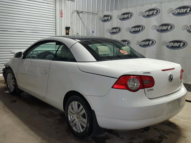 WVWBA71F08V027005 - 2008 VOLKSWAGEN EOS TURBO WHITE photo 3