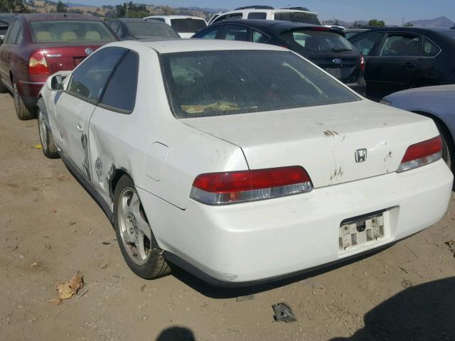 JHMBB6141WC014891 - 1998 HONDA PRELUDE SILVER photo 3