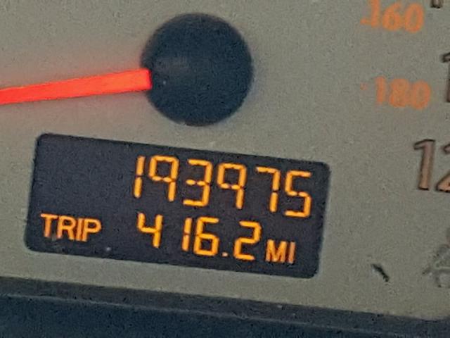 1G8AK52FX3Z127068 - 2003 SATURN ION LEVEL BLUE photo 8