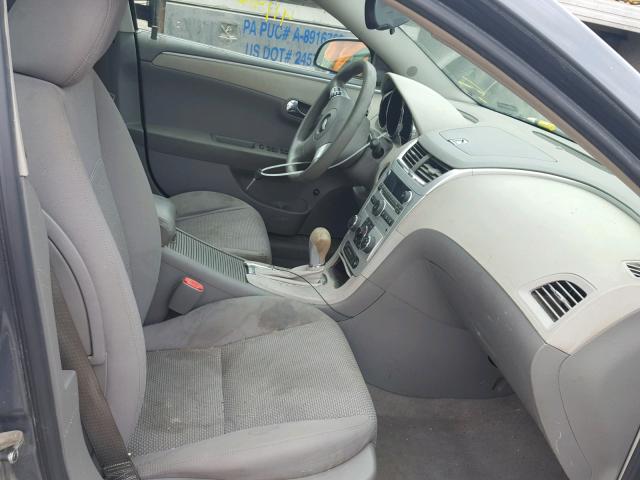 1G1ZG57B184222955 - 2008 CHEVROLET MALIBU LS ნაცრისფერი ფოტო 5