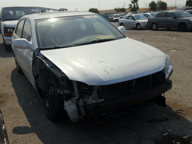 4T1BK36B98U324125 - 2008 TOYOTA AVALON XL WHITE photo 1