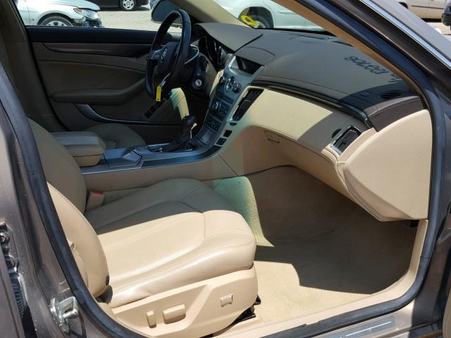 1G6DM577X80122708 - 2008 CADILLAC CTS BROWN photo 5