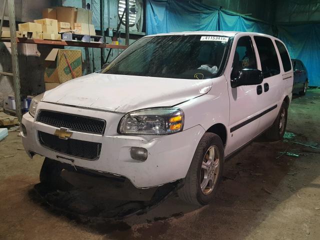 1GNDV23128D202367 - 2008 CHEVROLET UPLANDER L 白色 照片 2