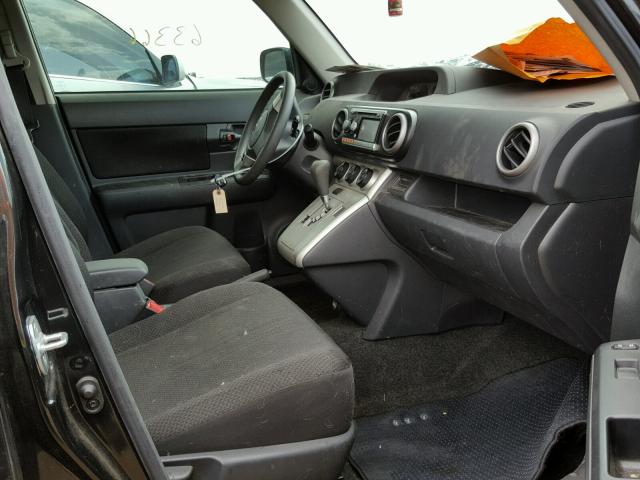 JTLZE4FE8A1113293 - 2010 TOYOTA SCION XB Schwarz Foto 5