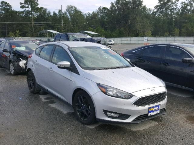 1FADP3K29GL321689 - 2016 FORD FOCUS SE SILVER photo 1