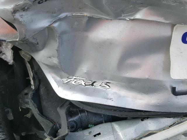 1FADP3K29GL321689 - 2016 FORD FOCUS SE SILVER photo 9