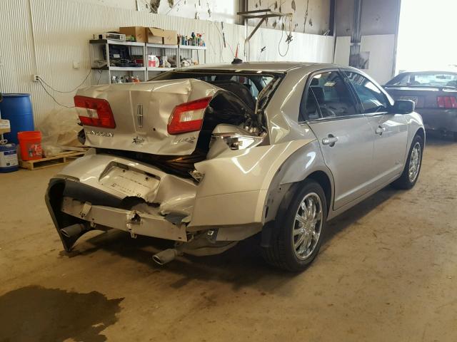 3LNHM26T57R654633 - 2007 LINCOLN MKZ SILVER photo 4