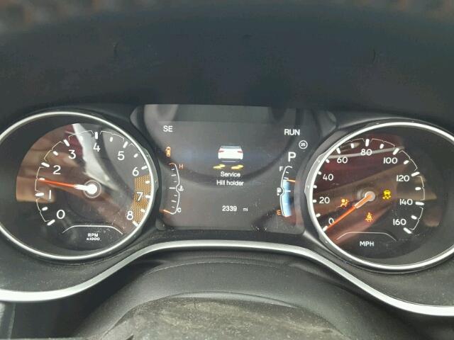 3C4NJDBB0JT177385 - 2018 JEEP COMPASS LA 黑色 照片 8