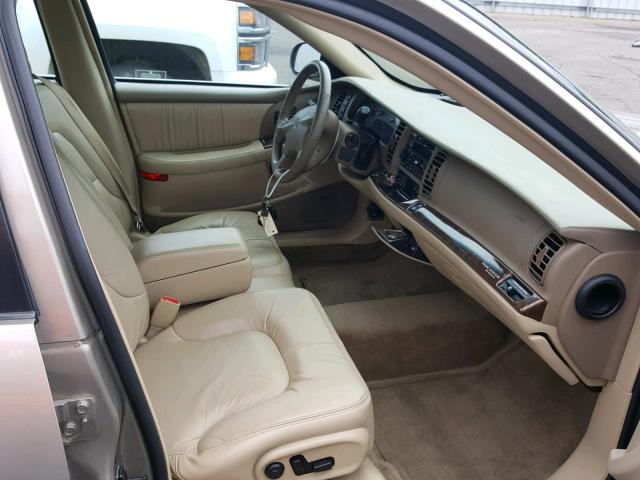 1G4CW54K744137712 - 2004 BUICK PARK AVENU TAN photo 5