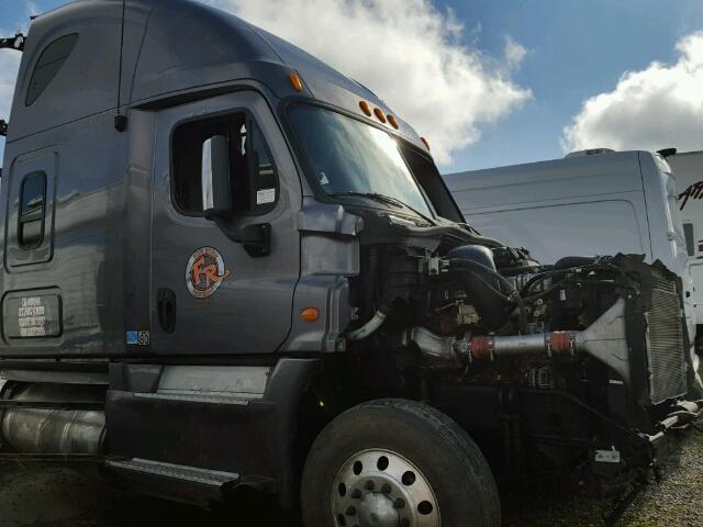 1FUJGLDR0DSBT0389 - 2013 FREIGHTLINER CASCADIA 1 GRAY photo 1