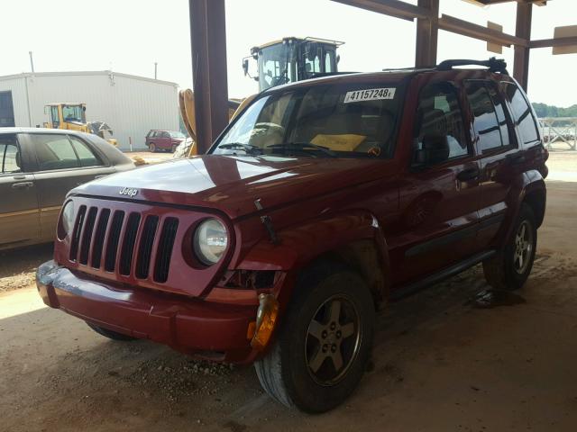 1J4GK38K65W689380 - 2005 JEEP LIBERTY RE RED photo 2