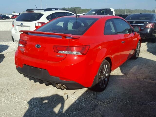 KNAFW6A38B5326782 - 2011 KIA FORTE RED photo 4