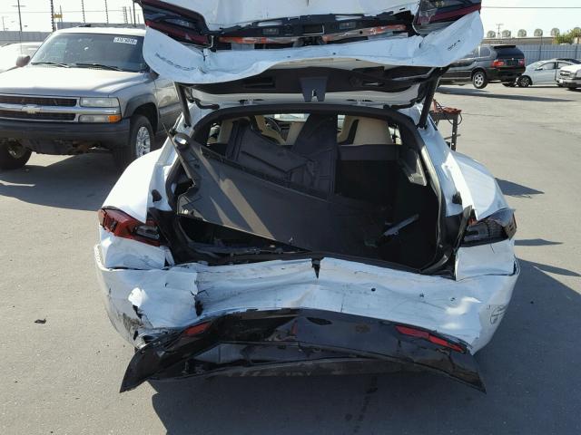 5YJSA1E11GF174748 - 2016 TESLA MODEL S WHITE photo 9