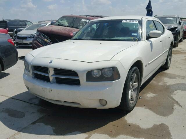 2B3CA3CV8AH191829 - 2010 DODGE CHARGER SX WHITE photo 2