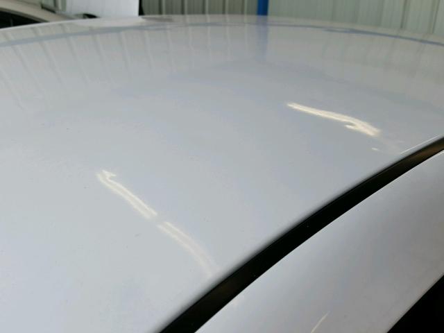 1G1ZH57B59F196797 - 2009 CHEVROLET MALIBU 1LT WHITE photo 9