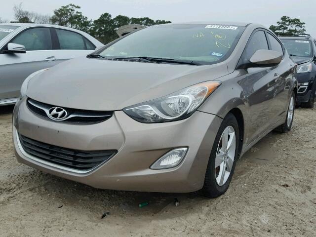 5NPDH4AE2DH257584 - 2013 HYUNDAI ELANTRA GL GRAY photo 2