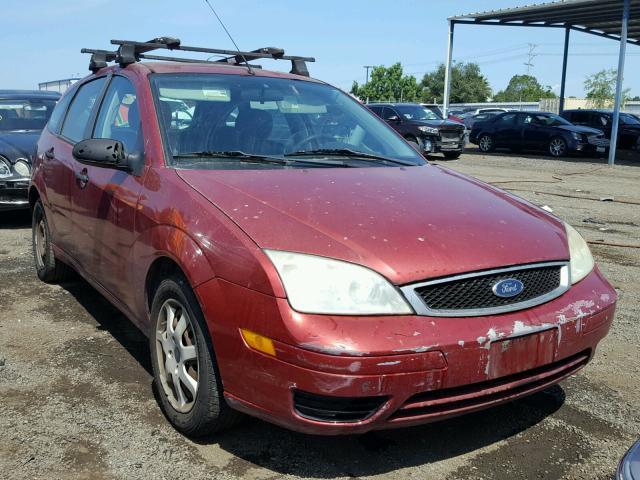 3FAFP37N25R133543 - 2005 FORD FOCUS ZX5 RED photo 1