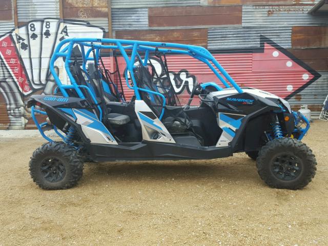 3JBPSAP20HJ000017 - 2017 CAN-AM MAVERICK M TWO TONE photo 1