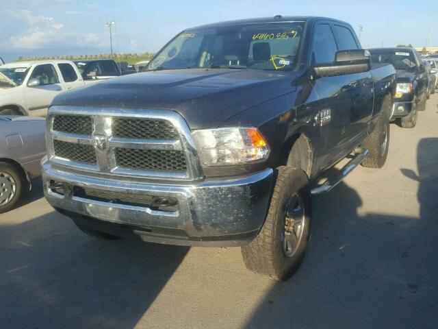 3C6UR5CL1FG628946 - 2015 RAM 2500 GRAY photo 2