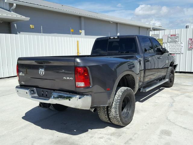 3C63RRHL8JG251438 - 2018 RAM 3500 SLT GRAY photo 4