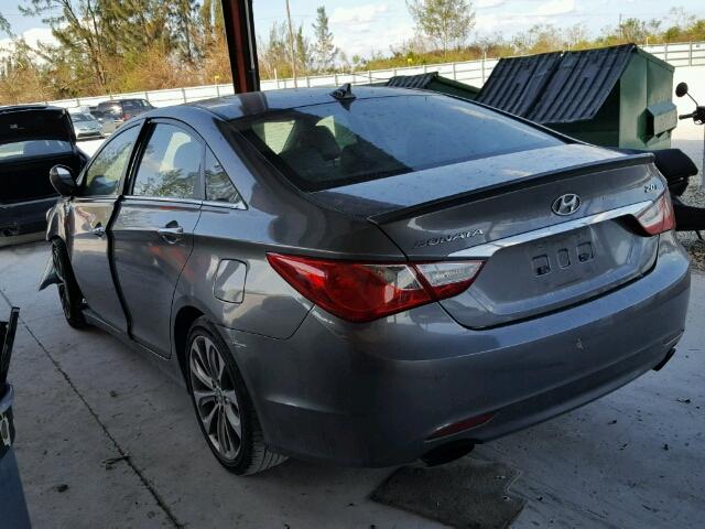 5NPEC4AB3CH476061 - 2012 HYUNDAI SONATA SE GRAY photo 3