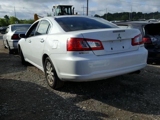 4A32B2FFXCE021453 - 2012 MITSUBISHI GALANT FE WHITE photo 3