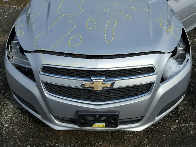 1G11B5SA8DF340879 - 2013 CHEVROLET MALIBU LS SILVER photo 7