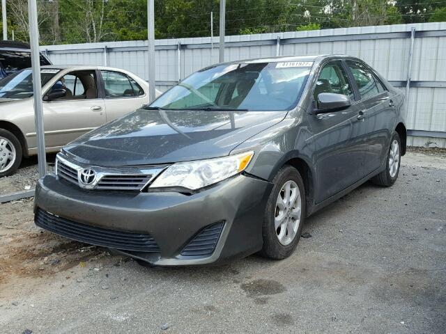 4T1BF1FK2CU623523 - 2012 TOYOTA CAMRY BASE GREEN photo 2