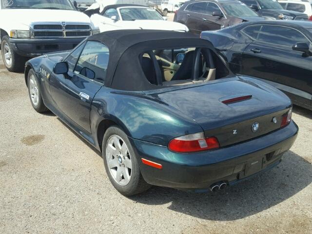 4USCH3345YLF71562 - 2000 BMW Z3 2.8 GREEN photo 3