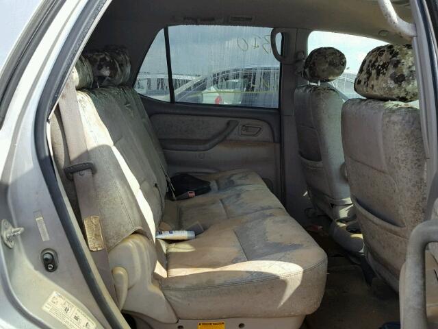 5TDZT34A73S155262 - 2003 TOYOTA SEQUOIA SILVER photo 6