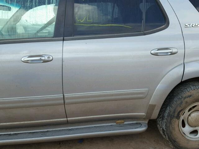 5TDZT34A73S155262 - 2003 TOYOTA SEQUOIA SILVER photo 9