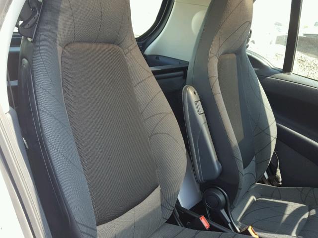 WMEEJ9AA4GK844489 - 2016 SMART FORTWO ELE 白色 照片 6