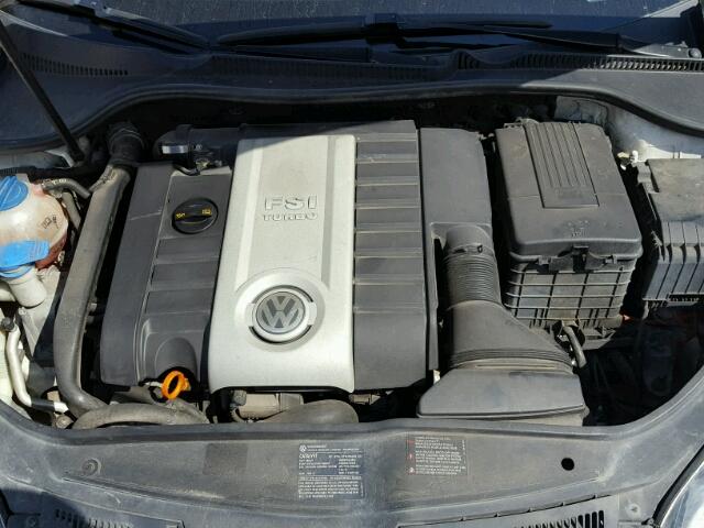 WVWFV71K18W157002 - 2008 VOLKSWAGEN GTI WHITE photo 7