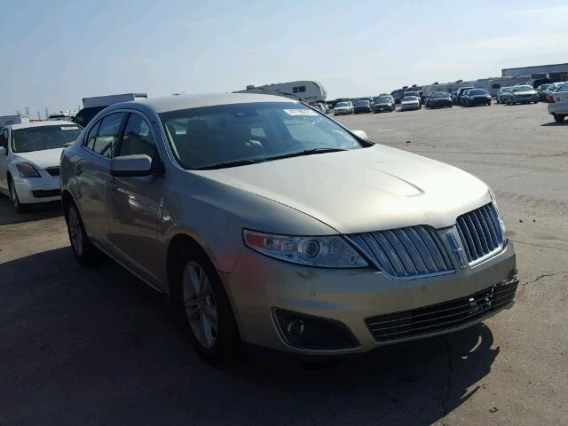 1LNHL9DR7BG606781 - 2011 LINCOLN MKS GOLD photo 1