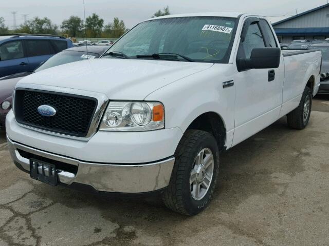 1FTRF12W57NA29391 - 2007 FORD F150 WHITE photo 2