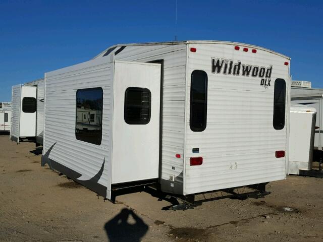 4X4TWDS22DM052529 - 2013 WILDWOOD WILDWOOD WHITE photo 3