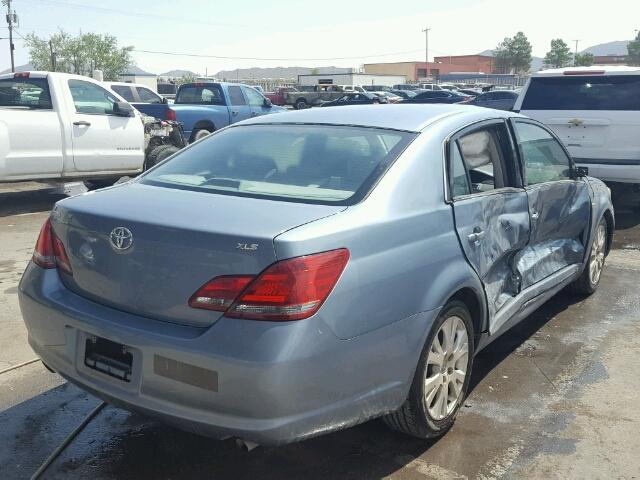 4T1BK36BX8U298912 - 2008 TOYOTA AVALON XL BLUE photo 4