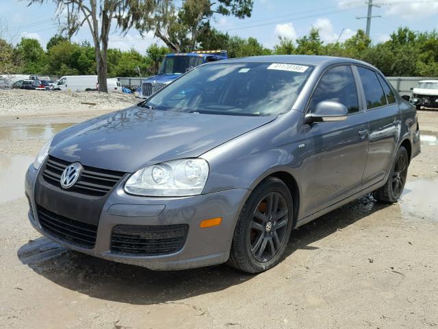 3VWEF71K57M171604 - 2007 VOLKSWAGEN JETTA WOLF GRAY photo 2