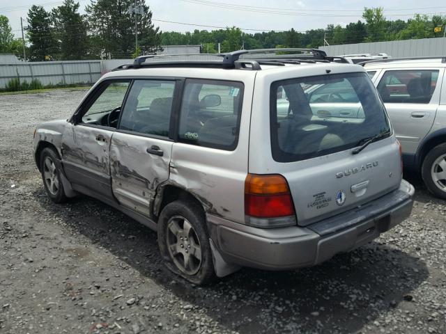 JF1SF6552YH716643 - 2000 SUBARU FORESTER S SILVER photo 3