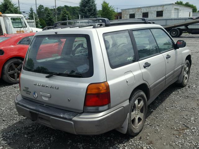 JF1SF6552YH716643 - 2000 SUBARU FORESTER S SILVER photo 4