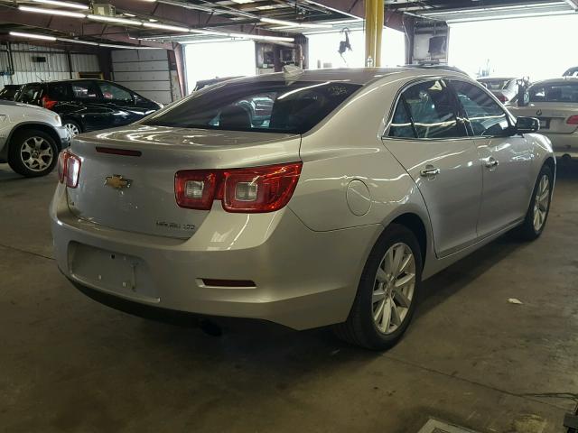 1G11E5SAXGU161217 - 2016 CHEVROLET MALIBU LIM 银色 照片 4