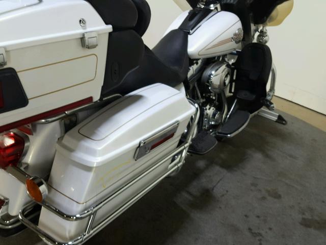 1HD1FC4157Y604533 - 2007 HARLEY-DAVIDSON FLHTCUI WHITE photo 15