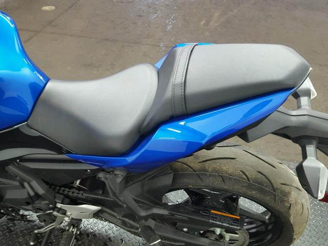 JKAEXEJ18JDA02849 - 2018 KAWASAKI EX650 J ლურჯი ფოტო 17