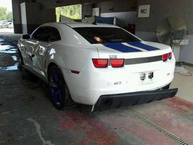 2G1FC1EVXA9161189 - 2010 CHEVROLET CAMARO LT WHITE photo 3